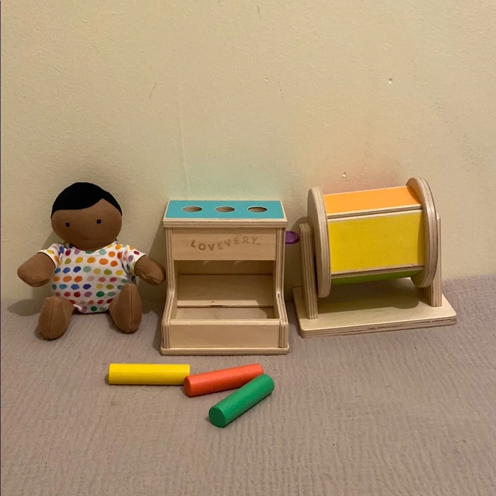 LOVEVERY Colorful Wooden Toy Set